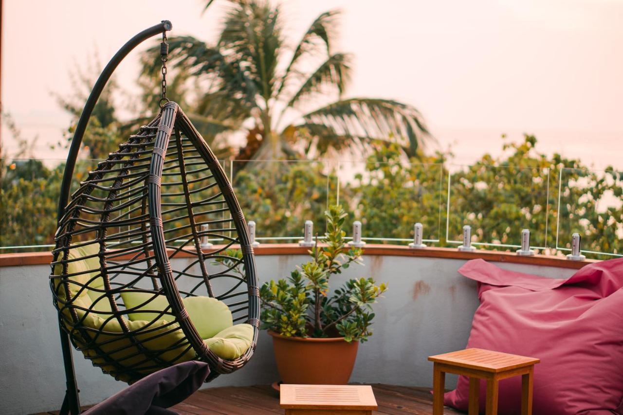 Ayala Oceanview Maldives Hotel Gulhi Eksteriør billede