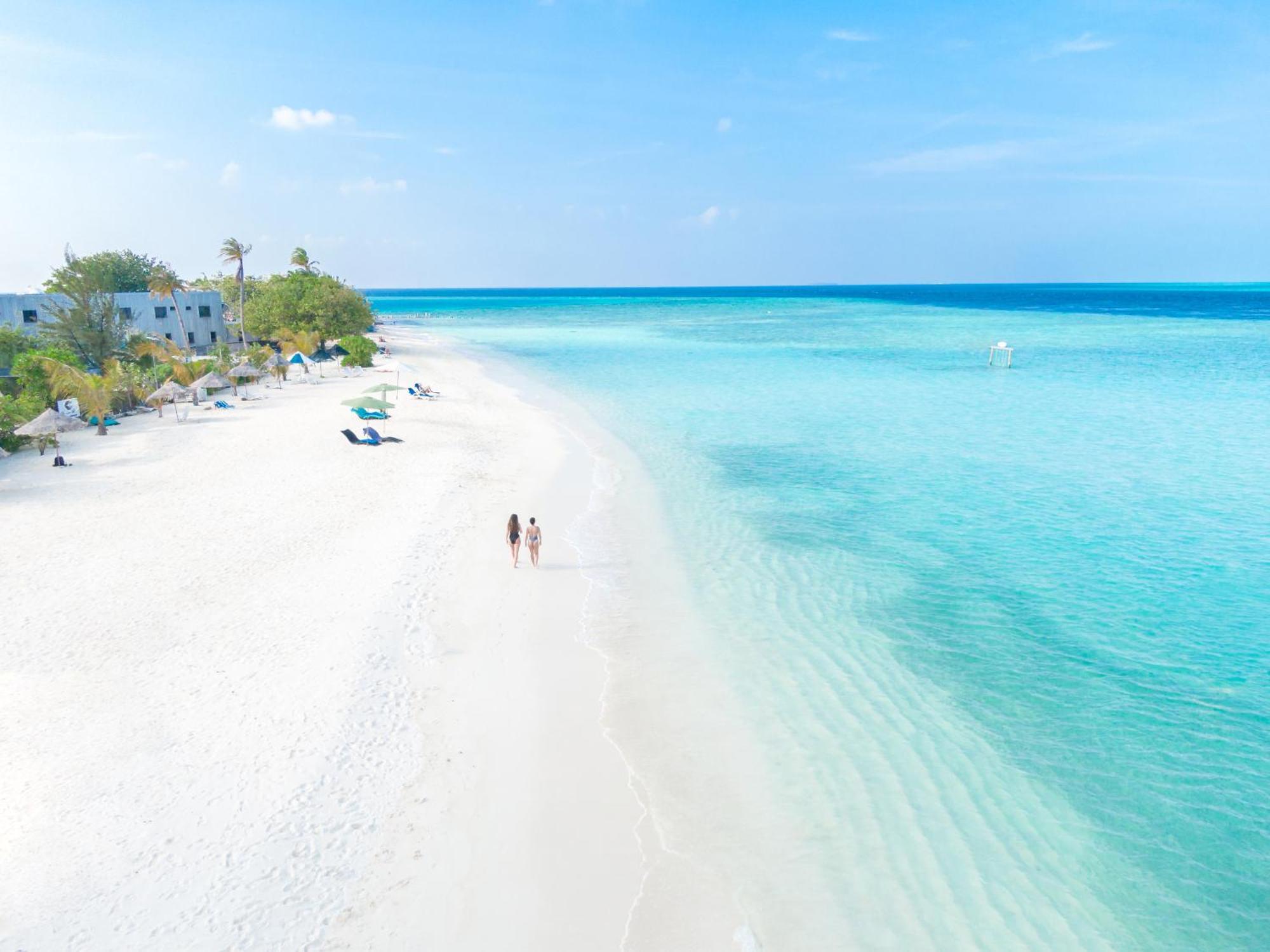 Ayala Oceanview Maldives Hotel Gulhi Eksteriør billede