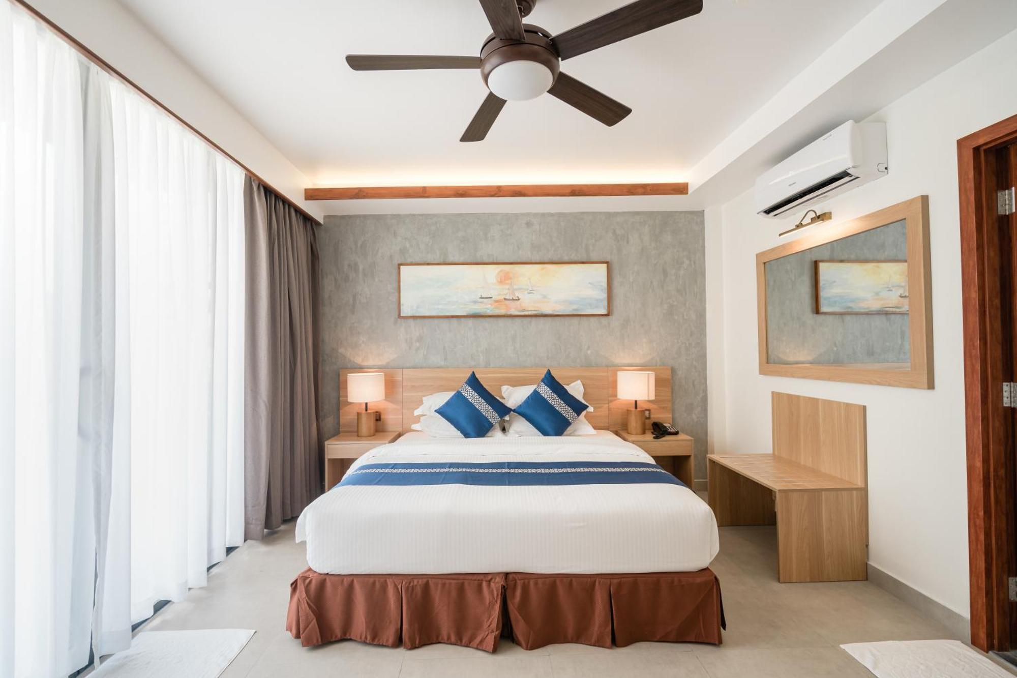 Ayala Oceanview Maldives Hotel Gulhi Eksteriør billede