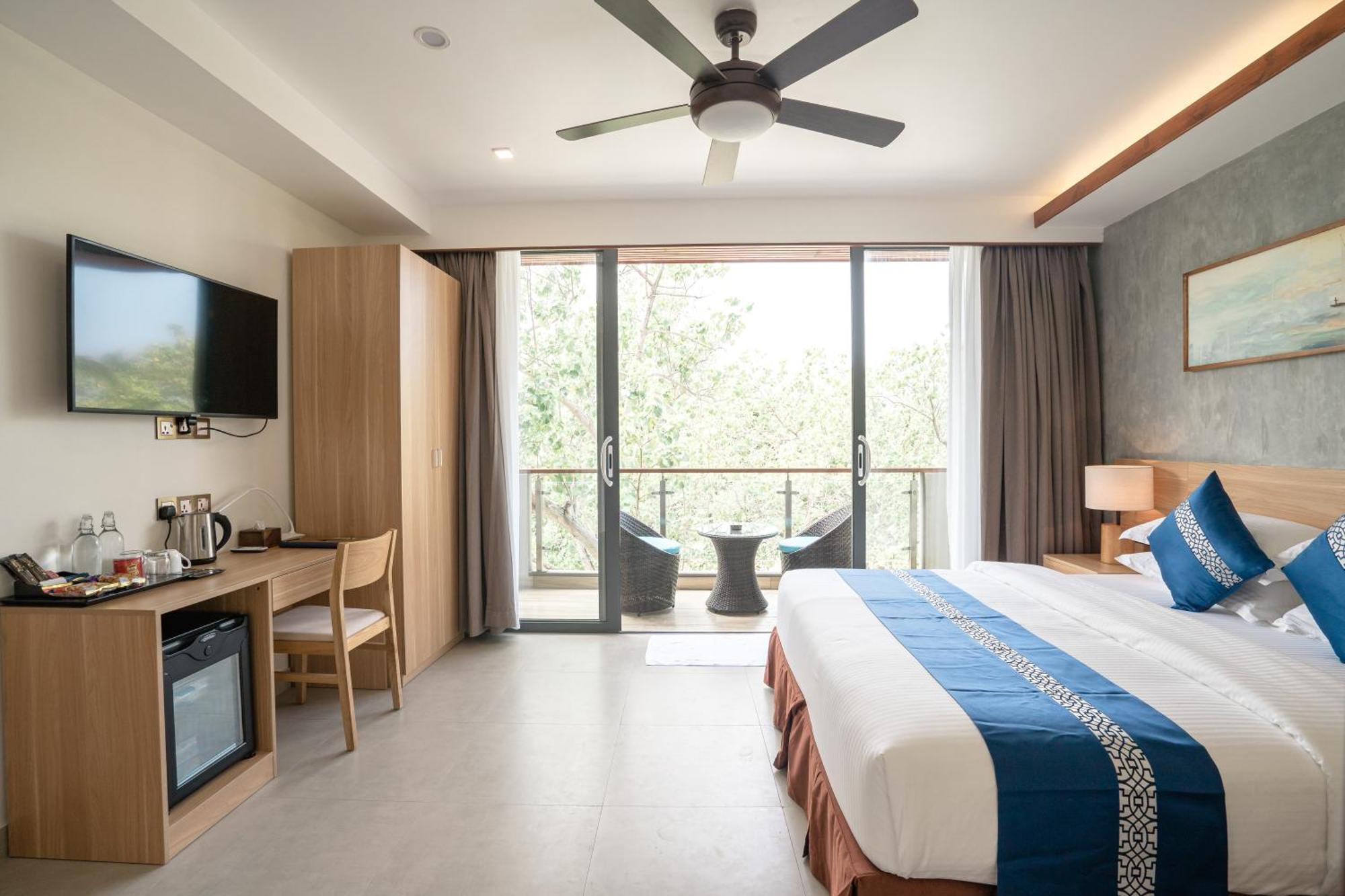Ayala Oceanview Maldives Hotel Gulhi Eksteriør billede