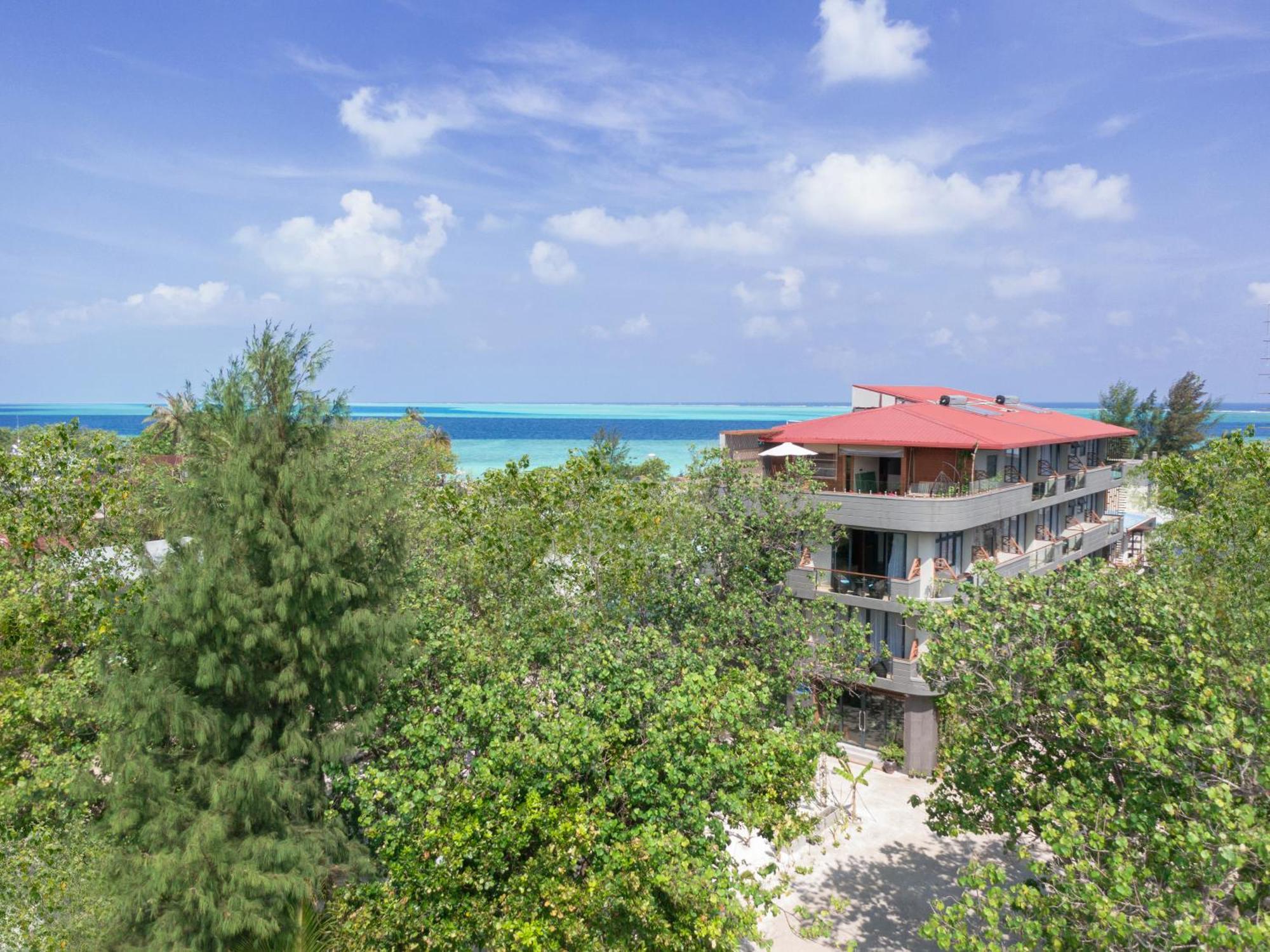 Ayala Oceanview Maldives Hotel Gulhi Eksteriør billede